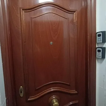 Cama Matrimonio Piso Compartido Torremolinos