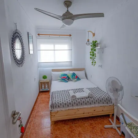 Cama Matrimonio Piso Compartido Homestay Torremolinos